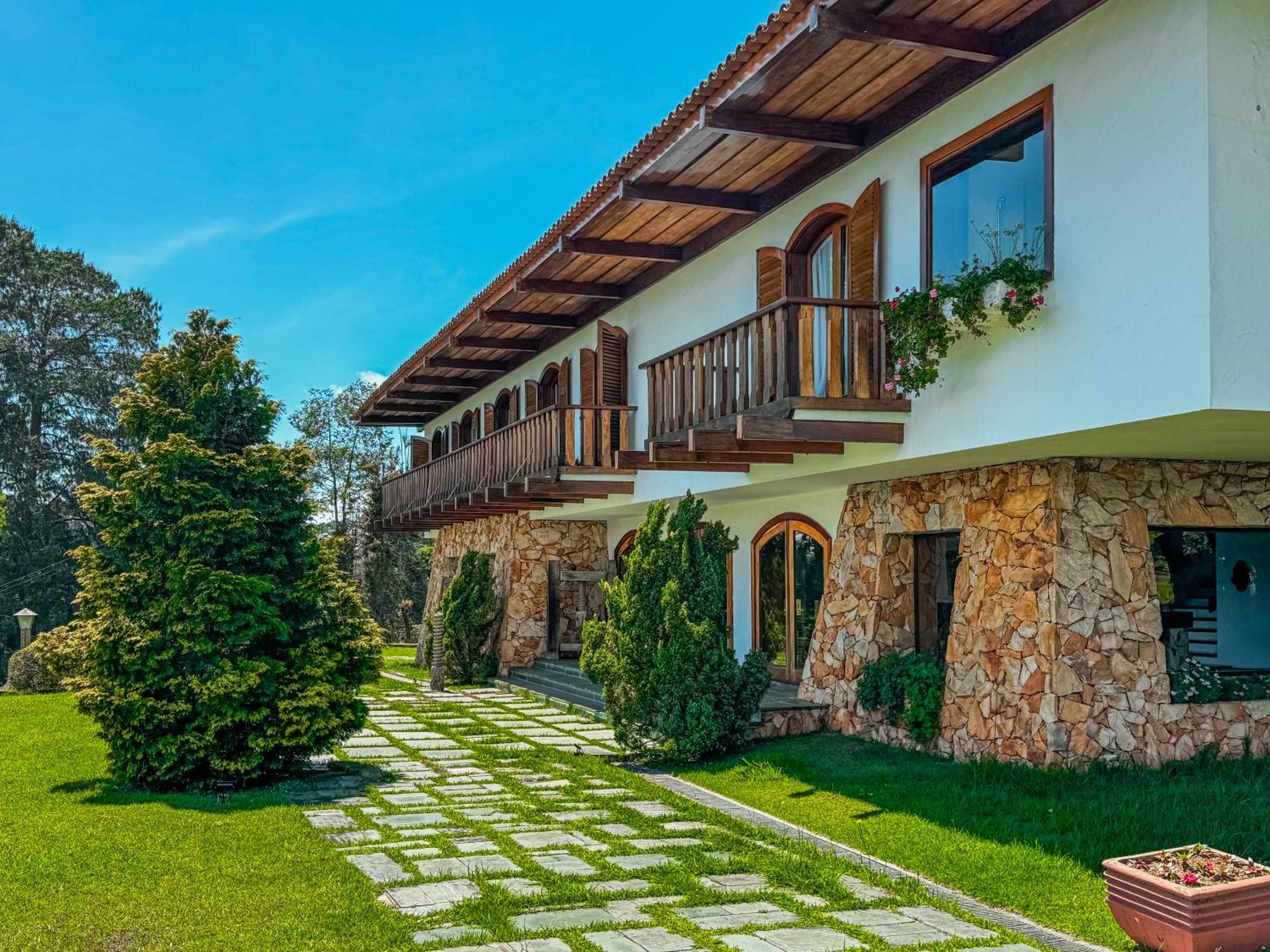 Mansao Nacional Inn Campos do Jordão 外观 照片