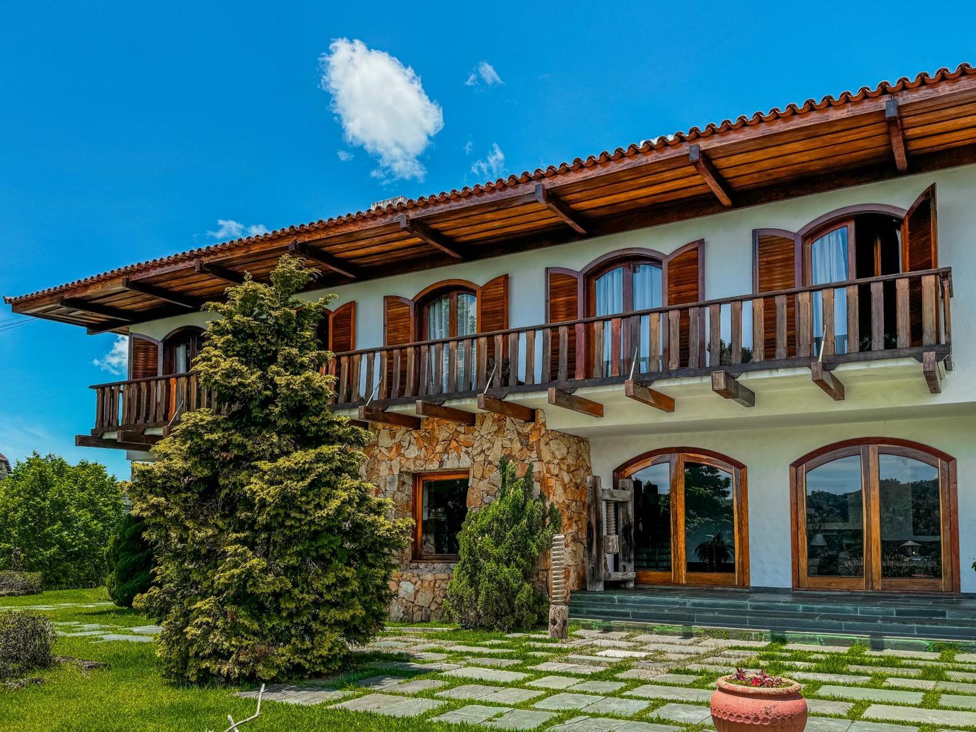 Mansao Nacional Inn Campos do Jordão 外观 照片