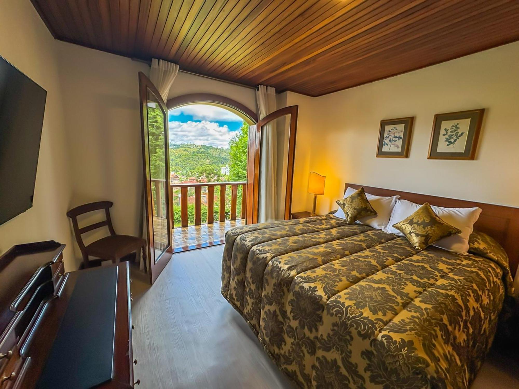 Mansao Nacional Inn Campos do Jordão 外观 照片