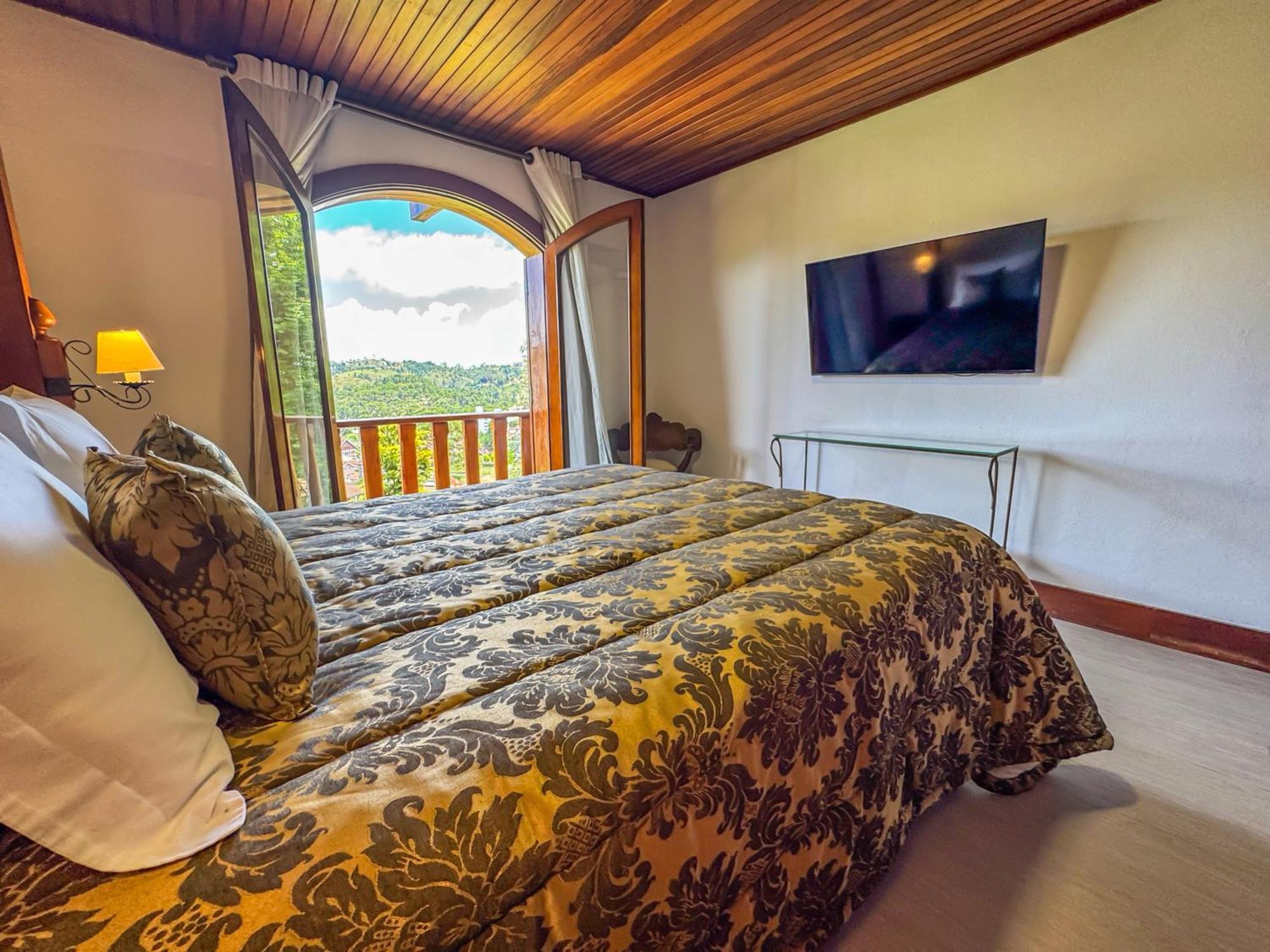 Mansao Nacional Inn Campos do Jordão 外观 照片