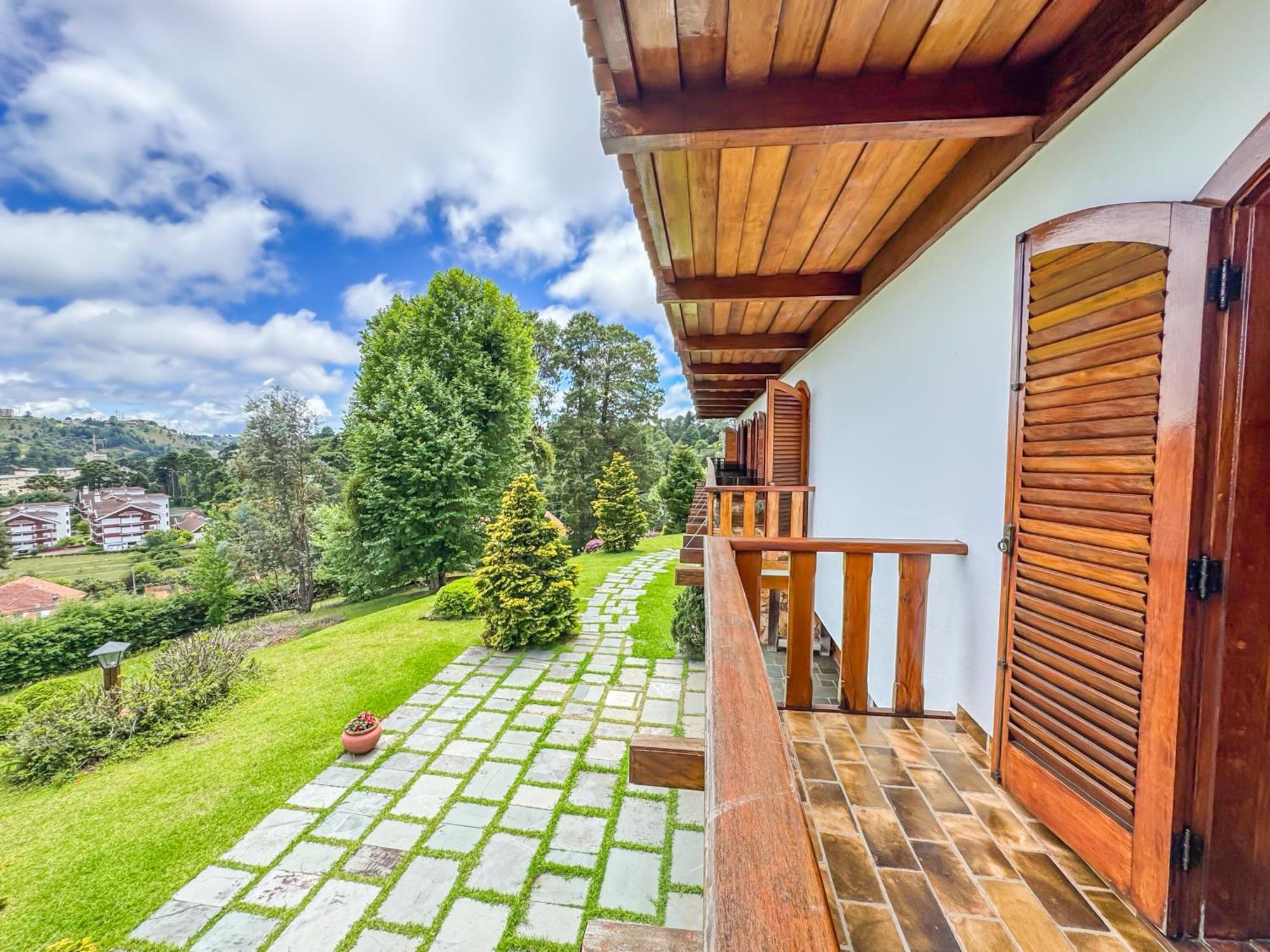 Mansao Nacional Inn Campos do Jordão 外观 照片